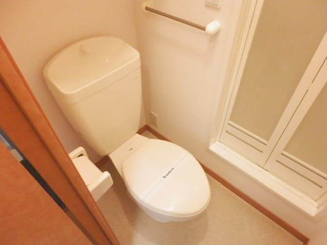 Room image 16