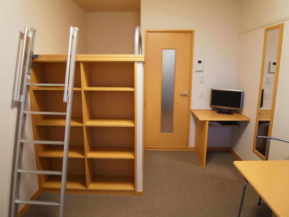 Room image 13