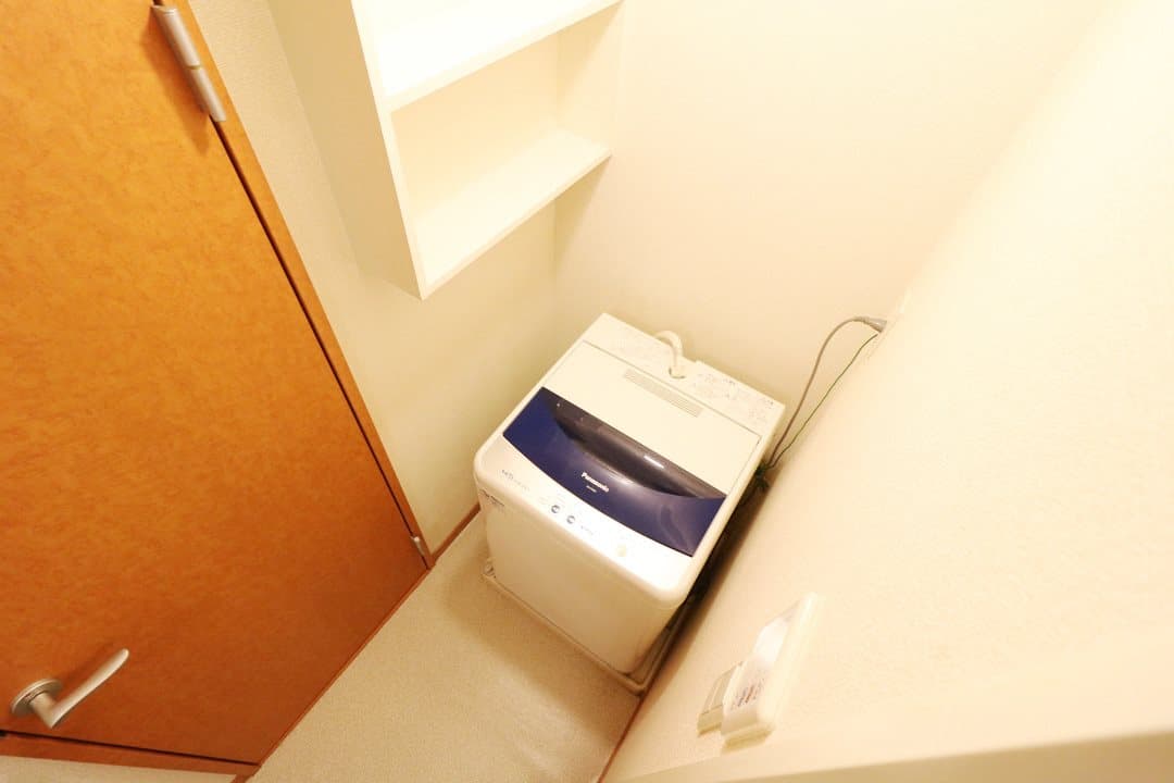 Room image 15