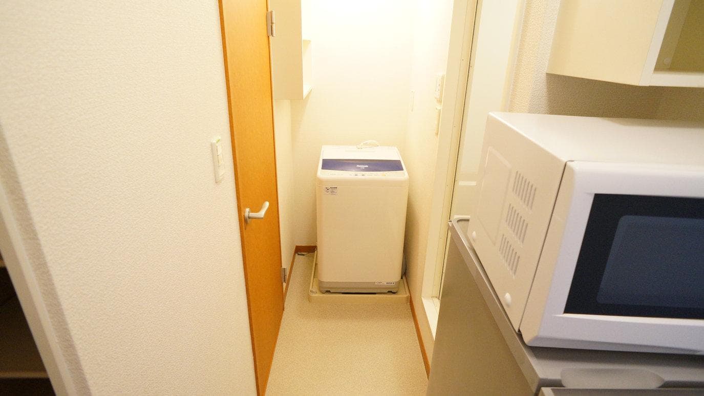 Room image 13