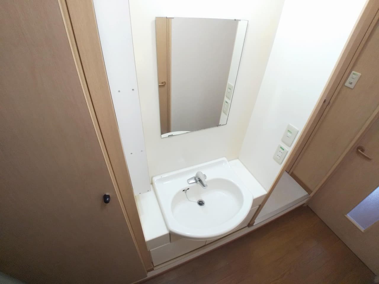 Room image 15