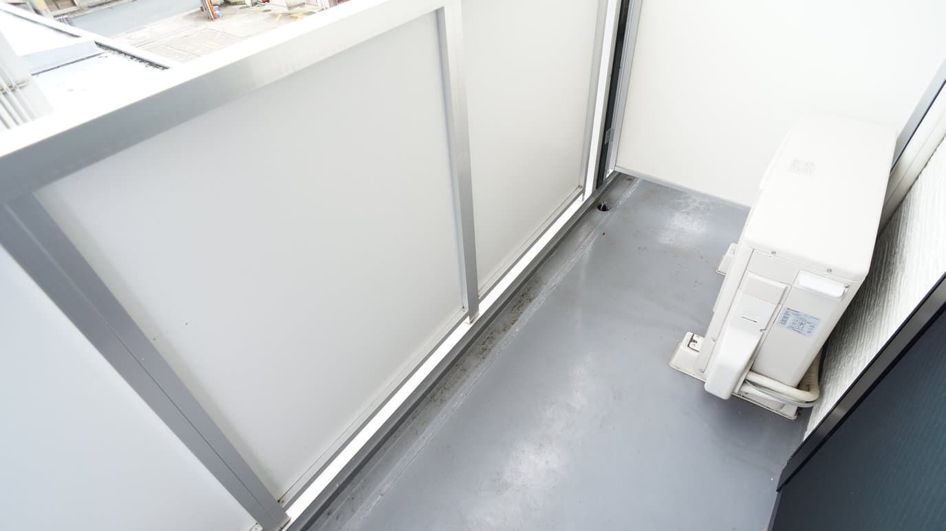 Room image 13
