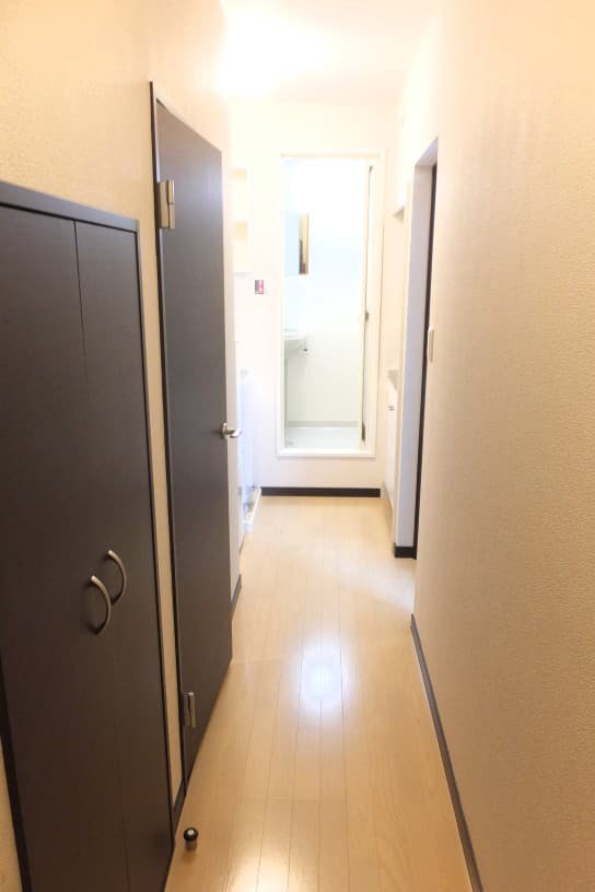 Room image 13