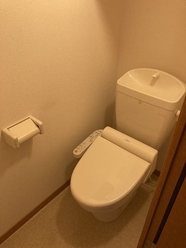 Room image 10
