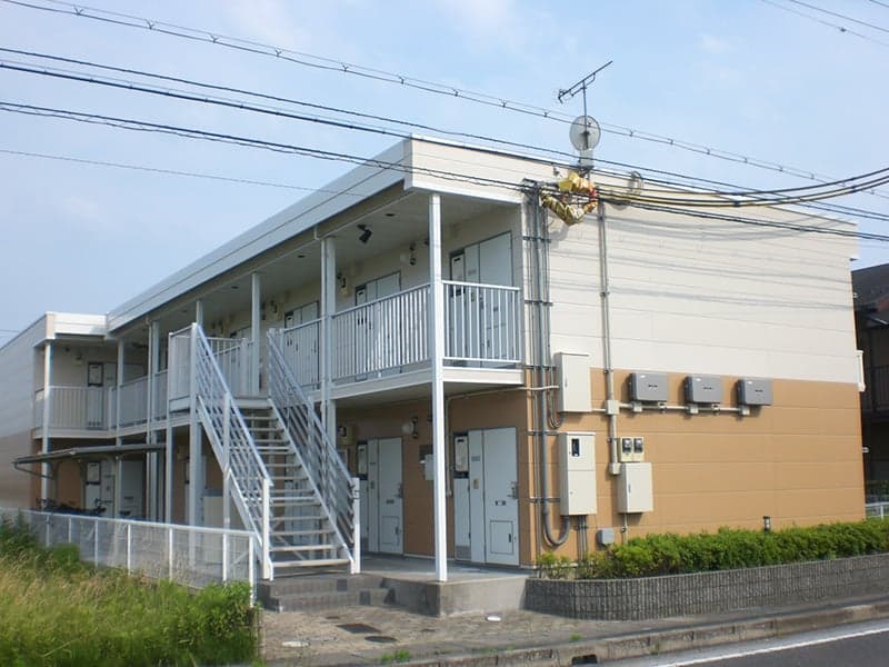 Main exterior of leopalace Minakuchi