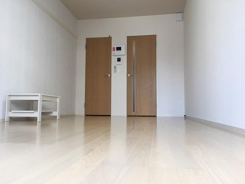 Preview interior of CLEINO En Cinq