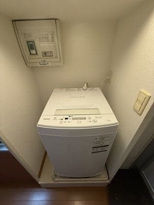 Room image 16