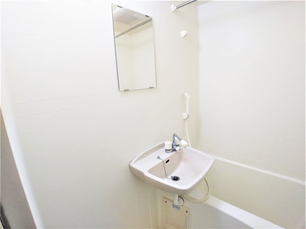 Room image 14