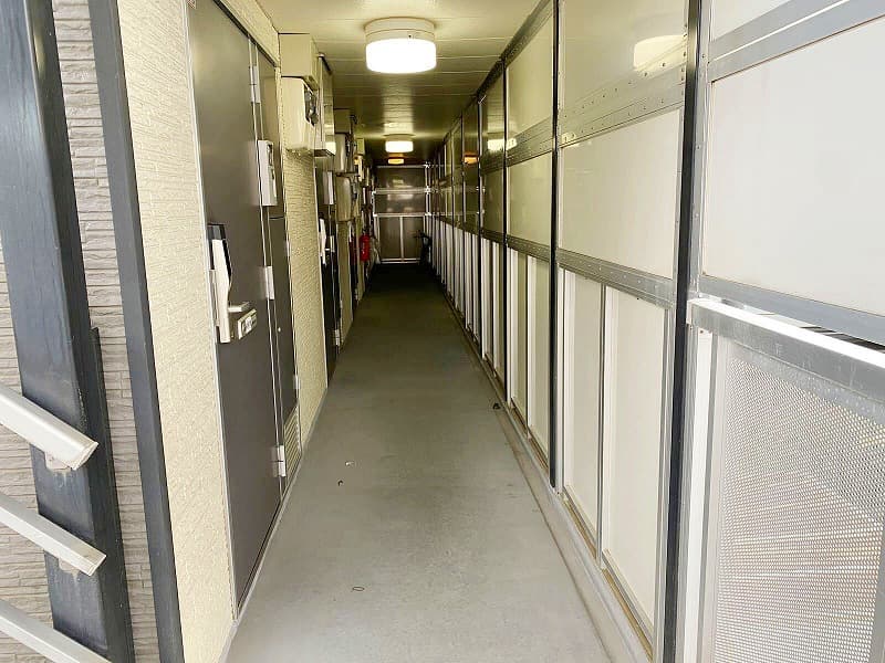 Room image 12