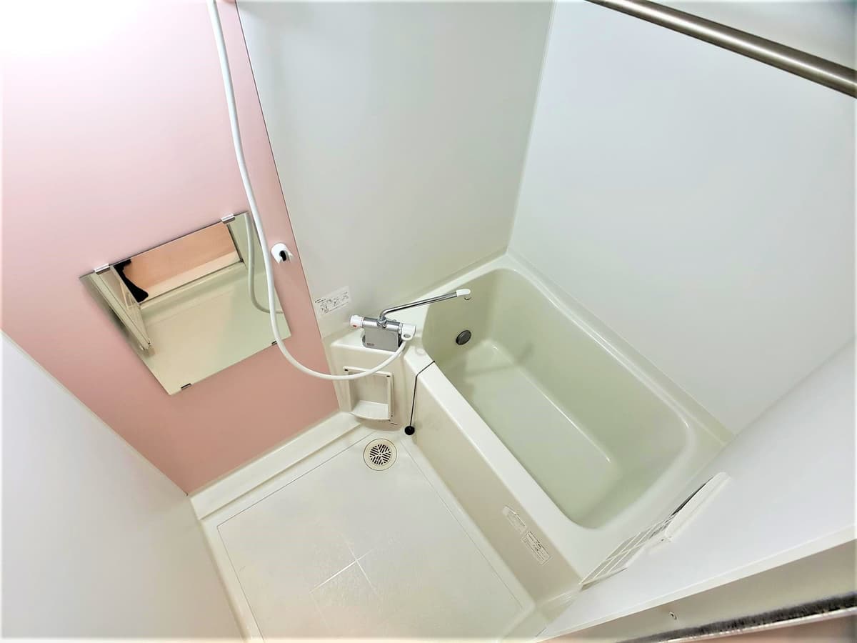 Room image 9