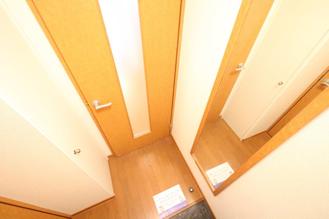 Room image 15