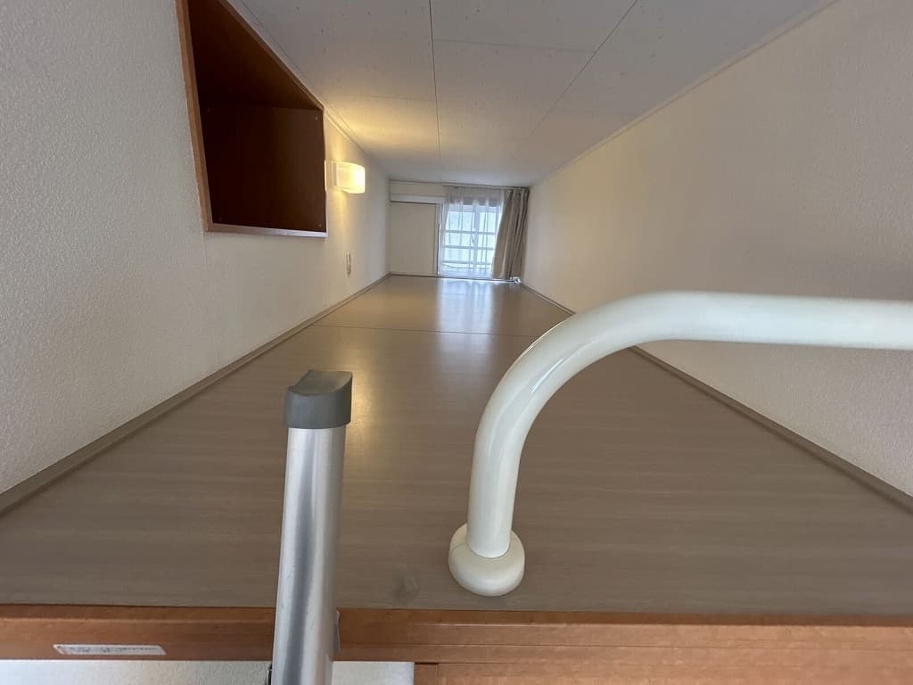 Room image 13