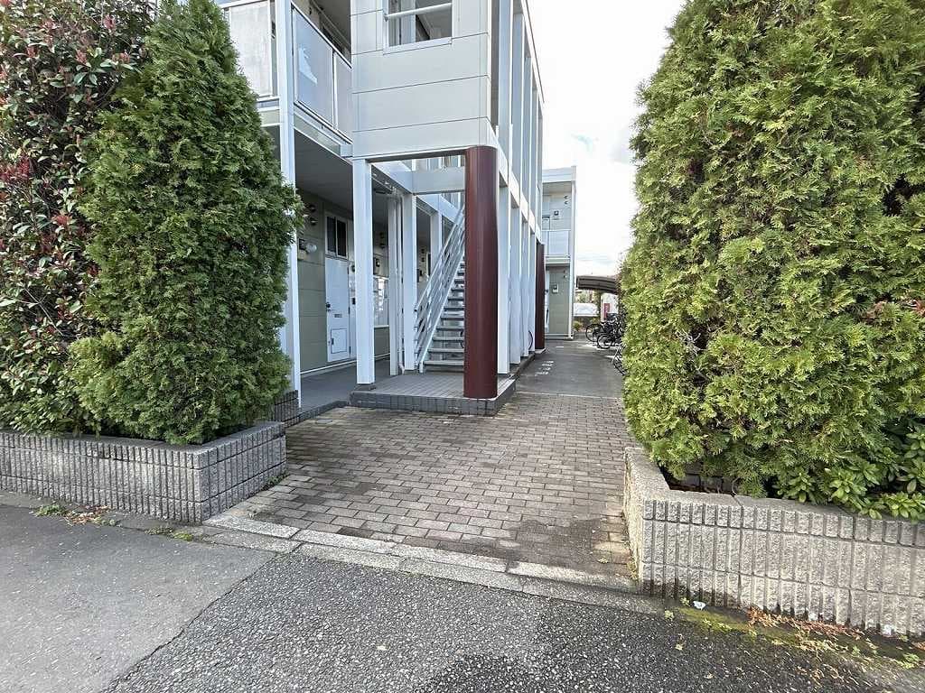 Room image 11