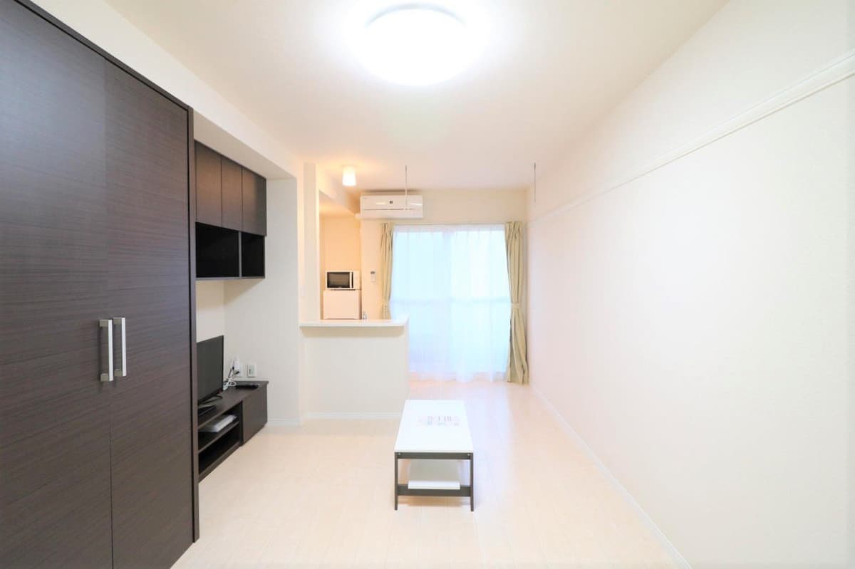 Room image 13