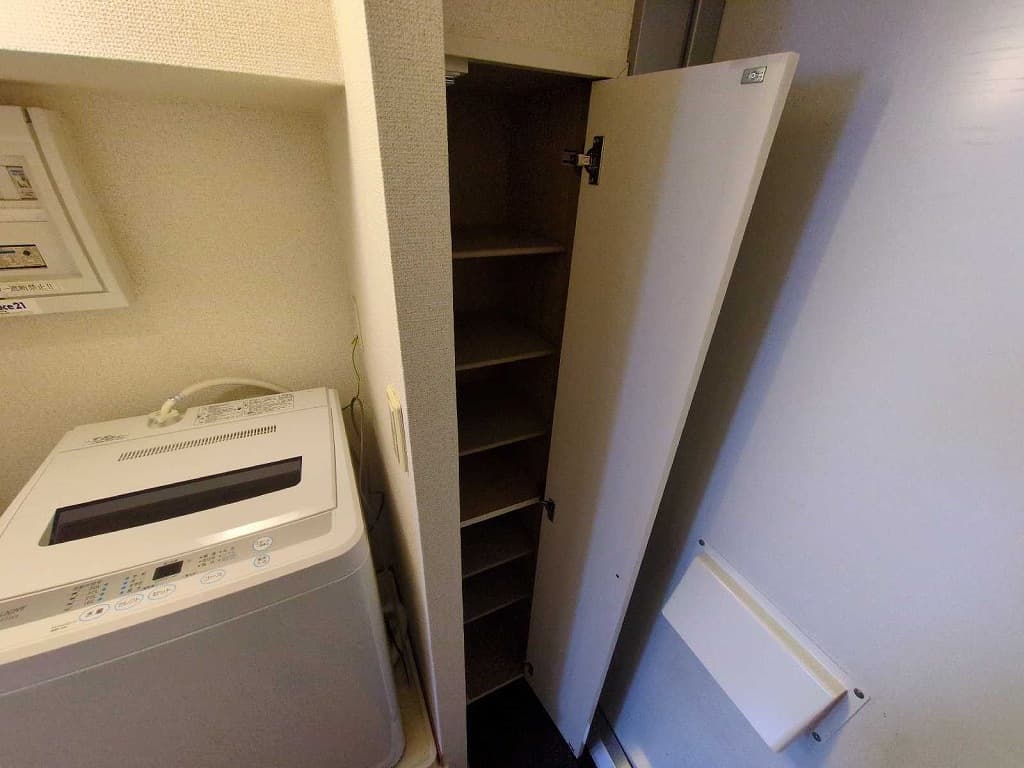Room image 13