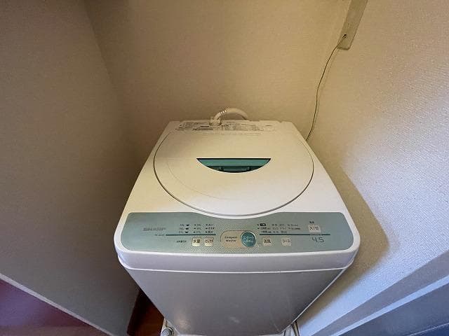 Room image 12
