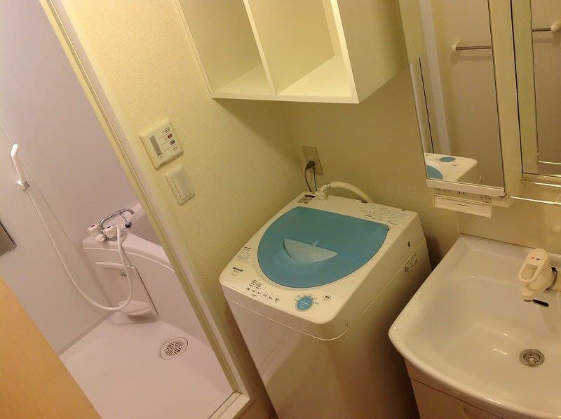 Room image 12
