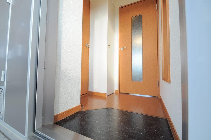 Room image 12