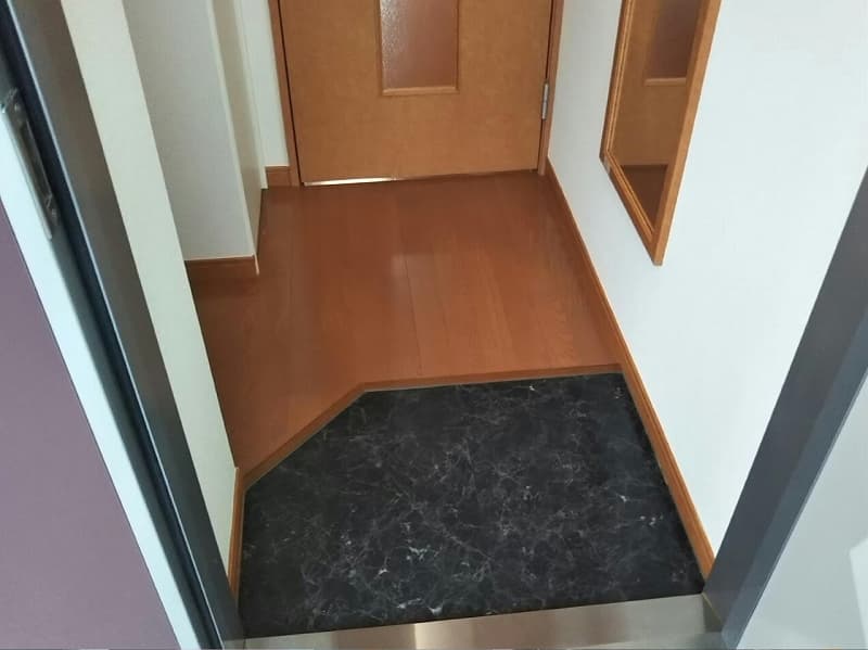 Room image 11