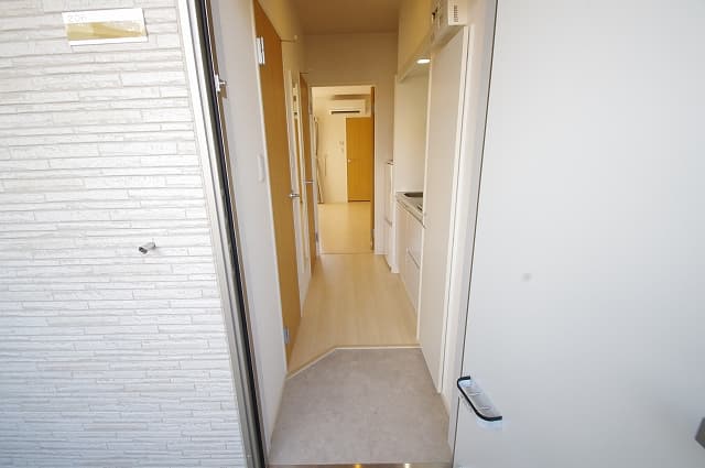 Room image 10