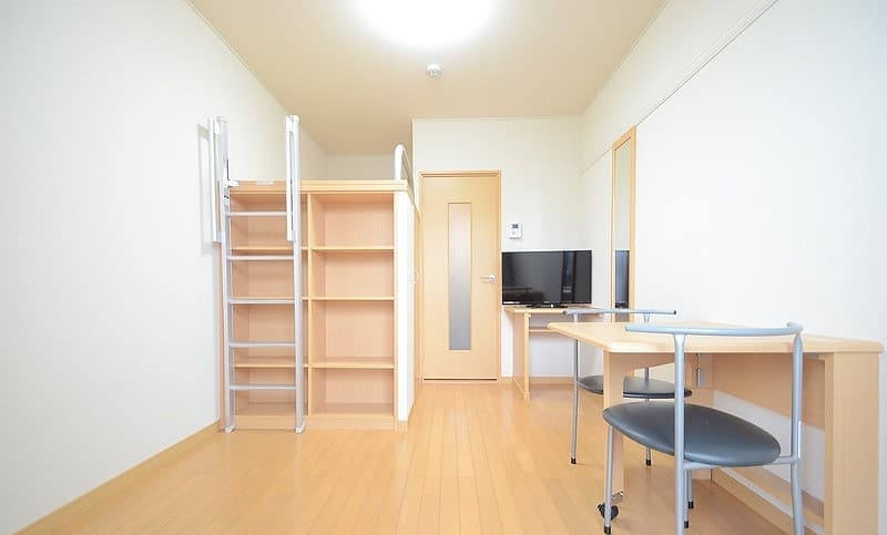 Preview interior of leopalace Saiwai