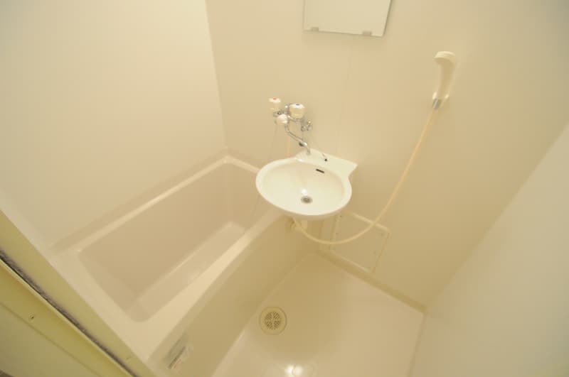 Room image 14