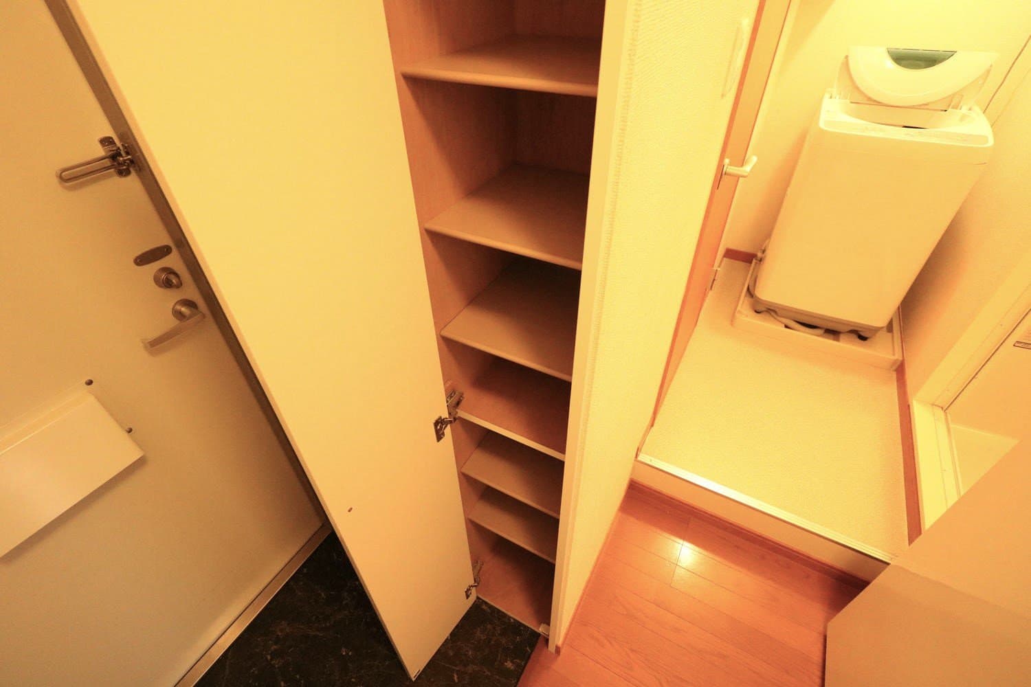 Room image 15