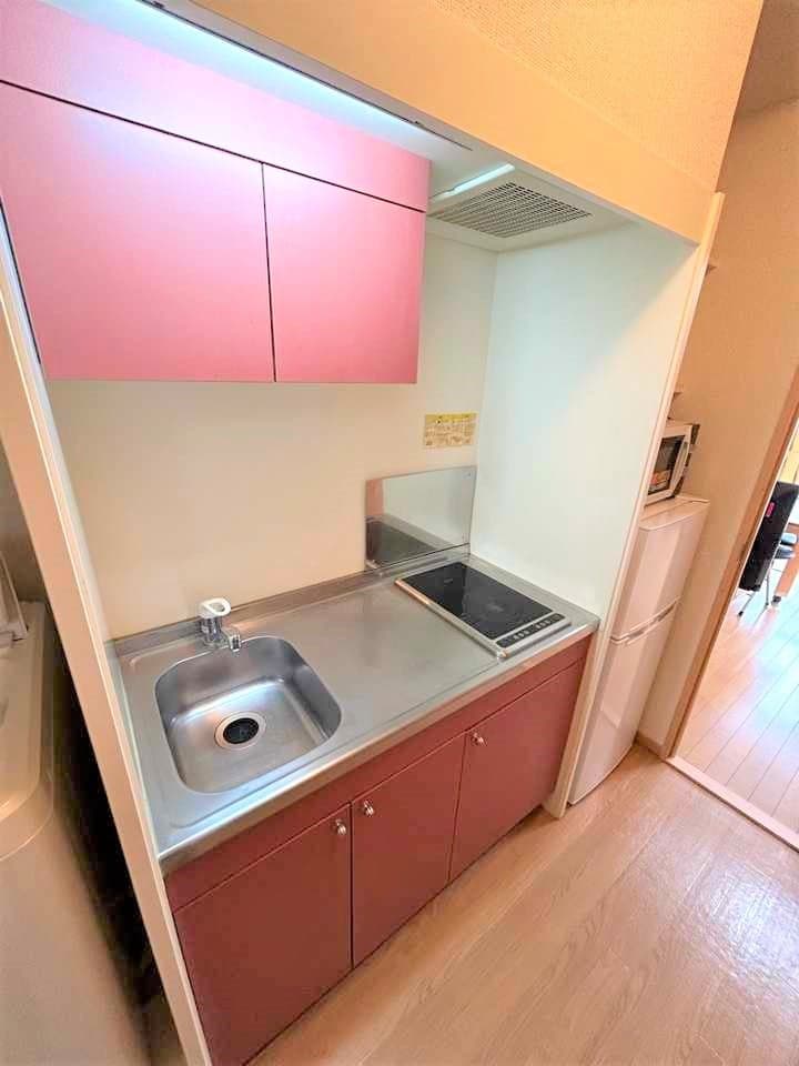 Room image 16