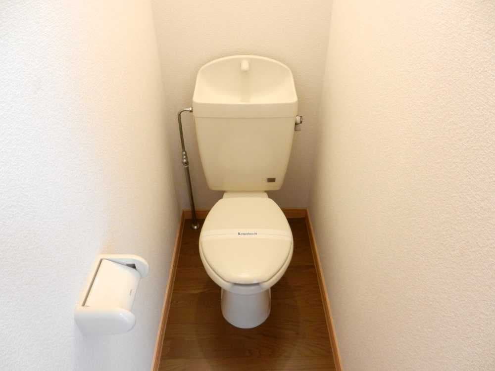Room image 11