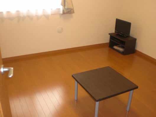 Room image 11