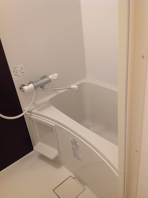 Room image 15