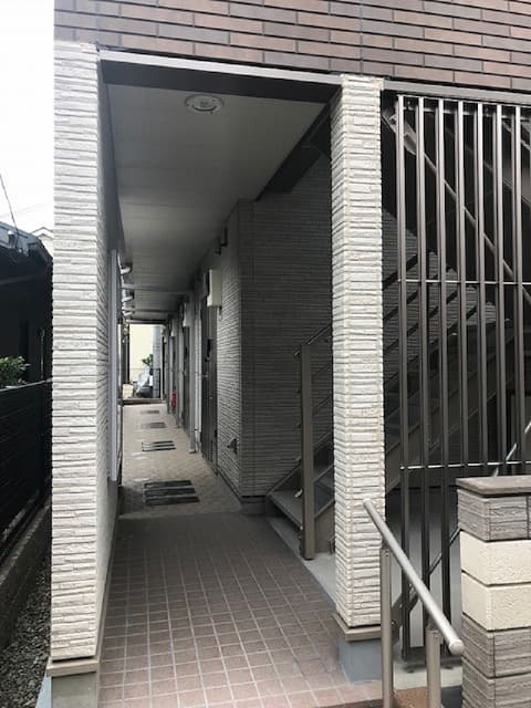 Room image 12