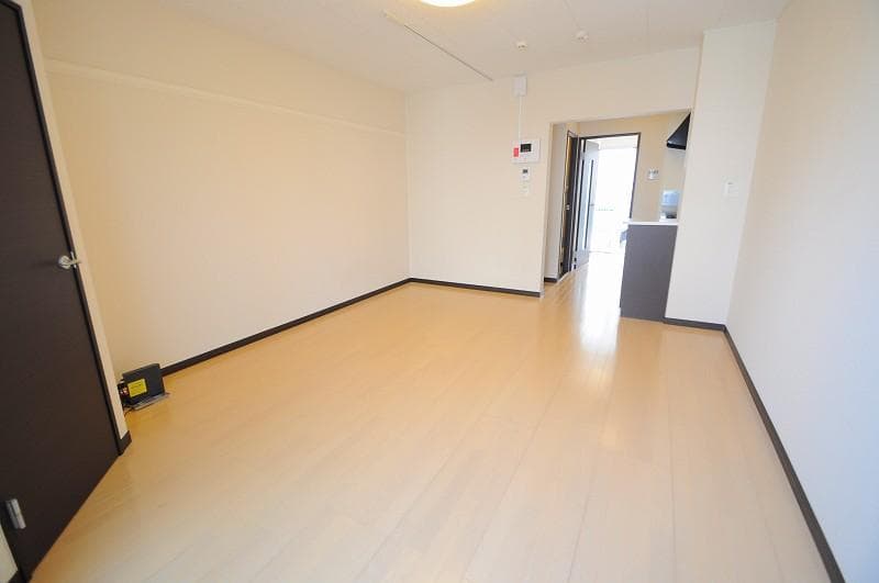 Preview interior of LEONEXT AQUA TIMES