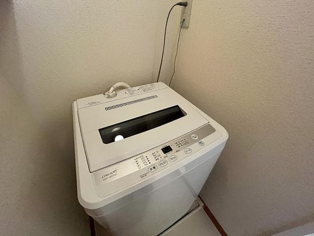 Room image 12