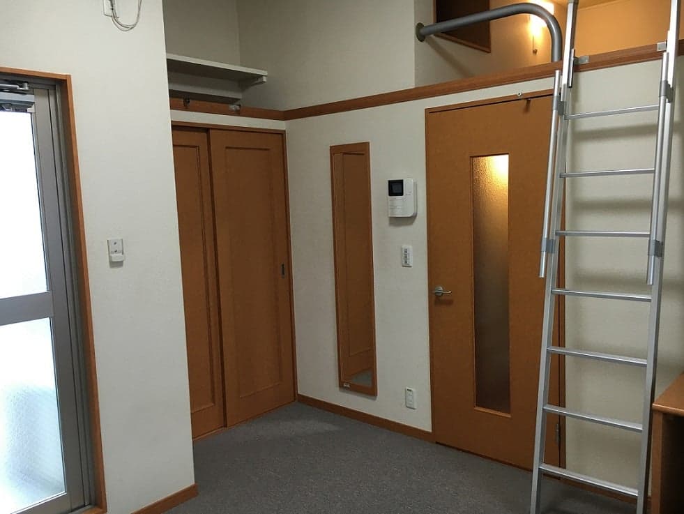 Room image 9