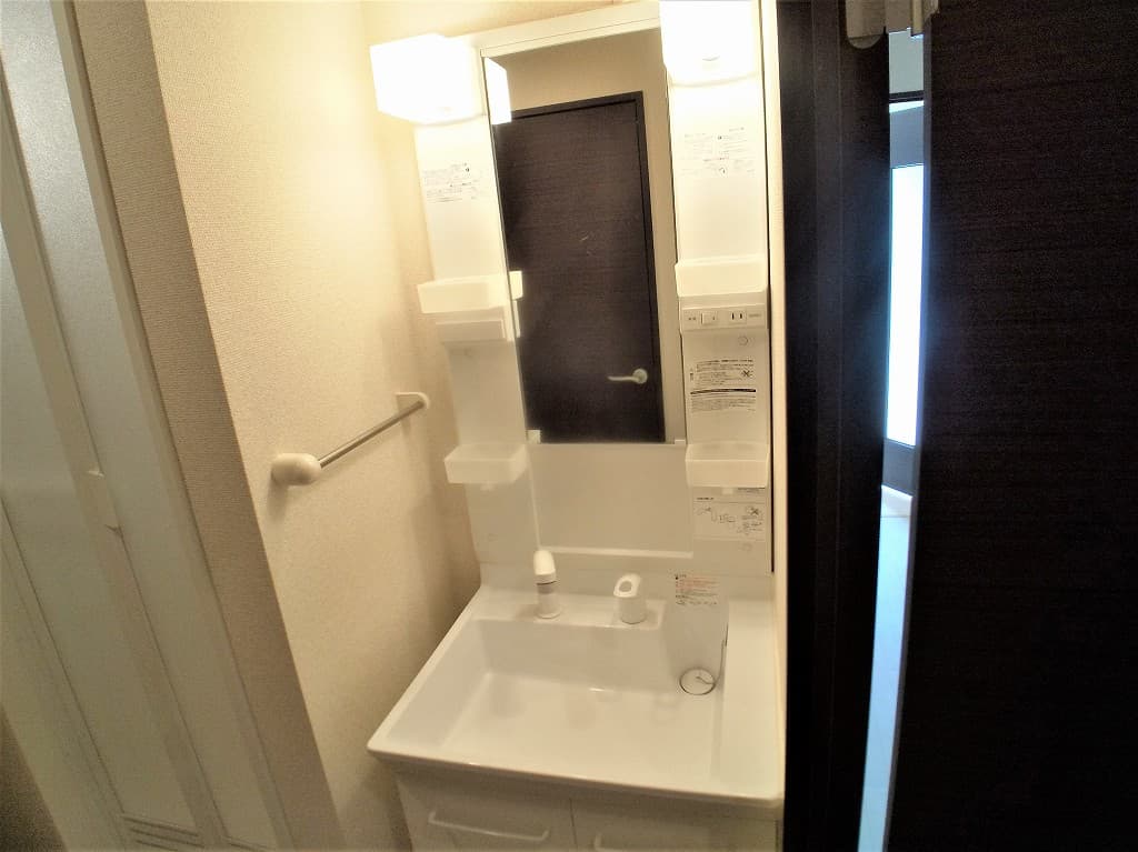 Room image 14