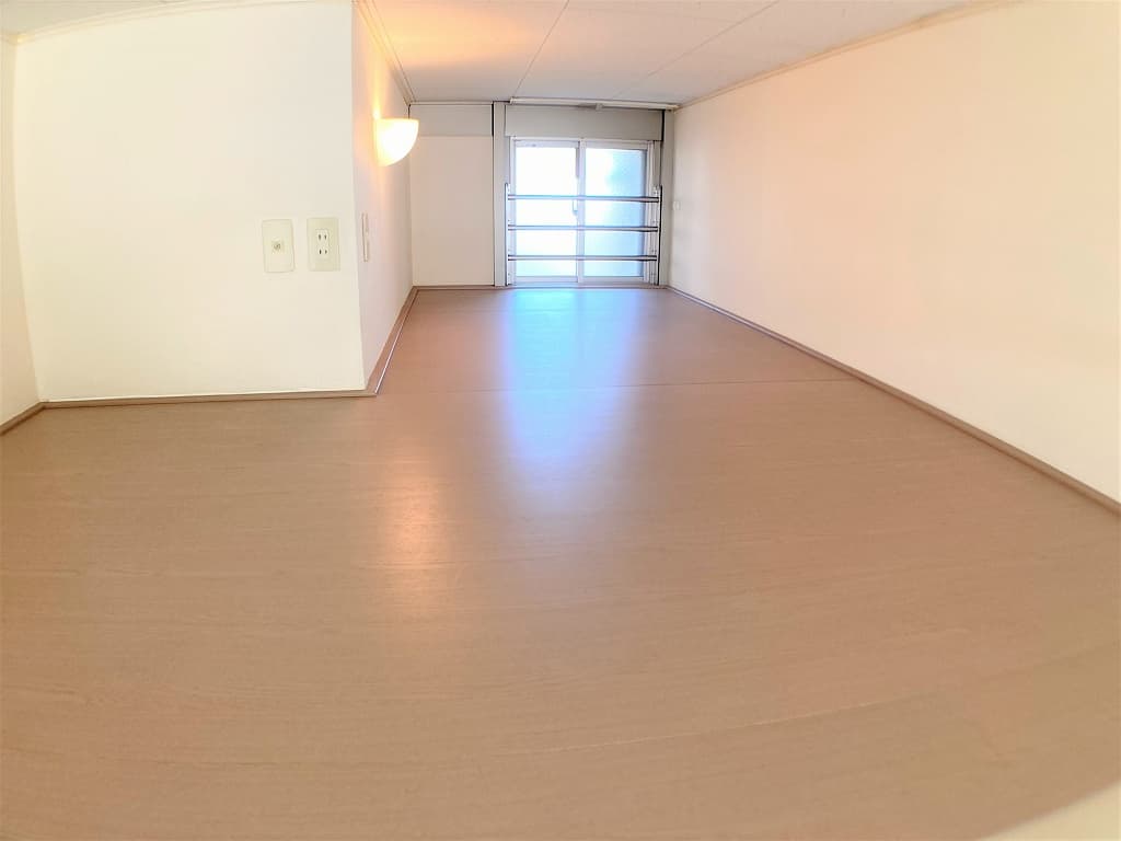 Room image 13