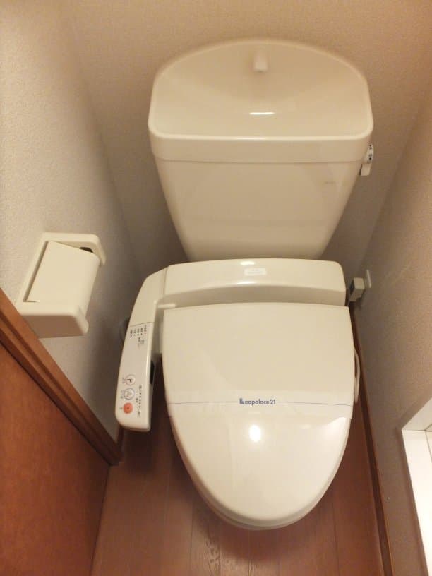 Room image 9