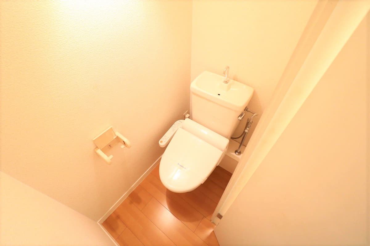 Room image 14