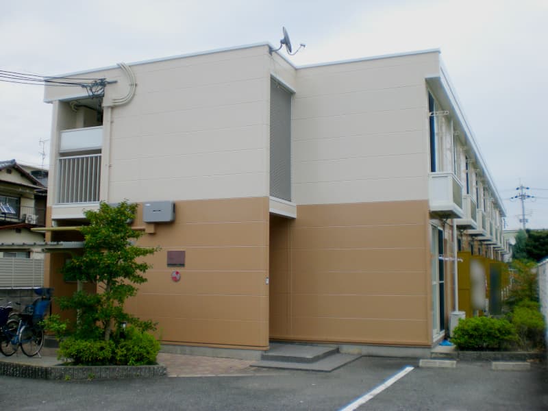 Main Image