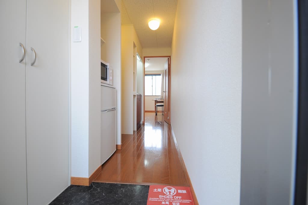 Room image 13