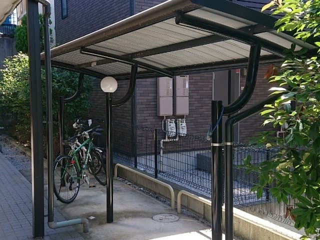 Room image 12