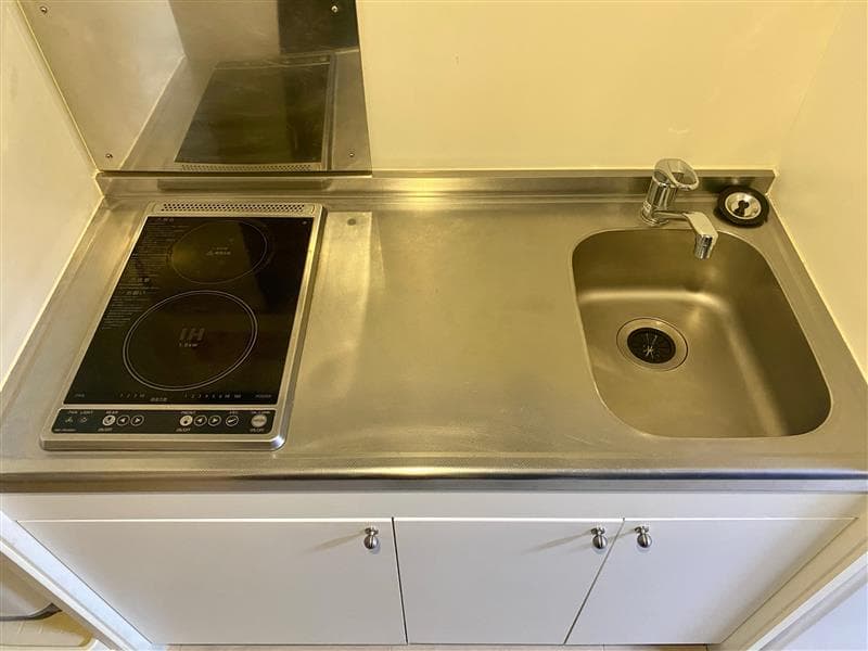Room image 12