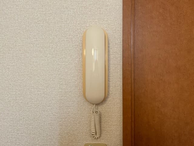 Room image 12