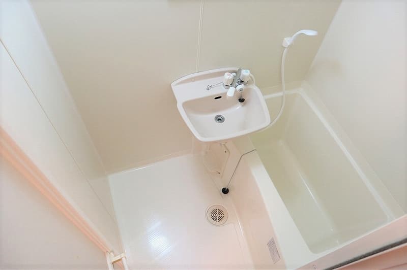 Room image 13