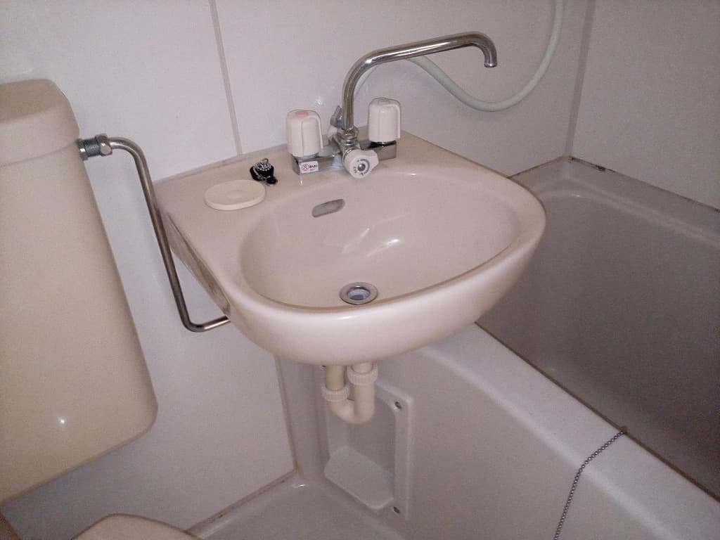 Room image 8