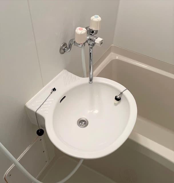 Room image 10