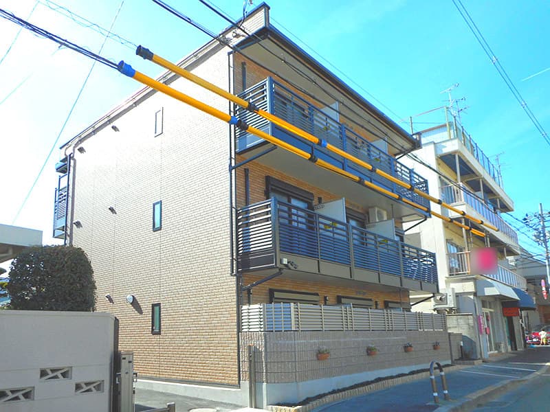 Main Image