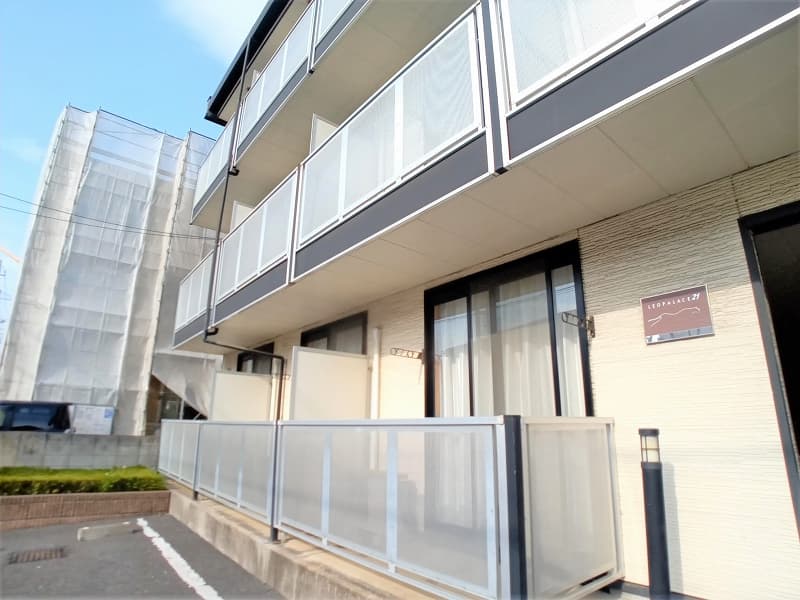 Room image 11
