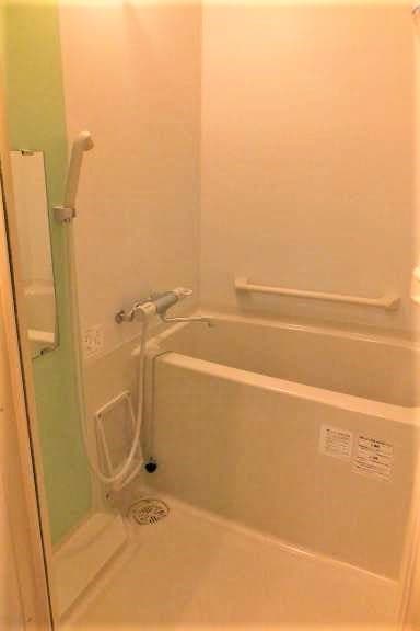 Room image 11